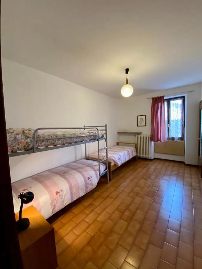 La Casa Del Nonno Franco Villa Colico Italy
